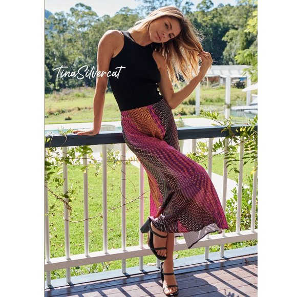 BLOGGER'S FAVE! Zara Printed Midi Skirt NWT - Picture 8 of 15